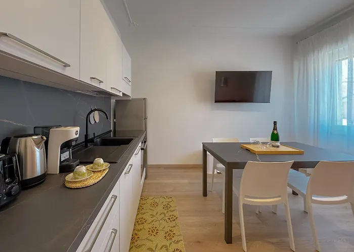 Eleganza & Comfort A 2 Minuti Dal Mare By Host Hero *